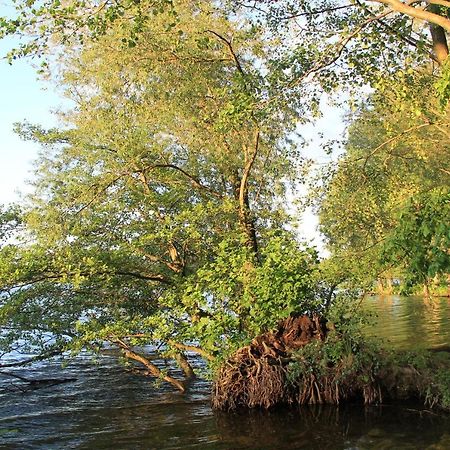 Willa Czarna Jachta - Na szlaku legend - Pokoje nad jeziorem Kruklanki Zewnętrze zdjęcie