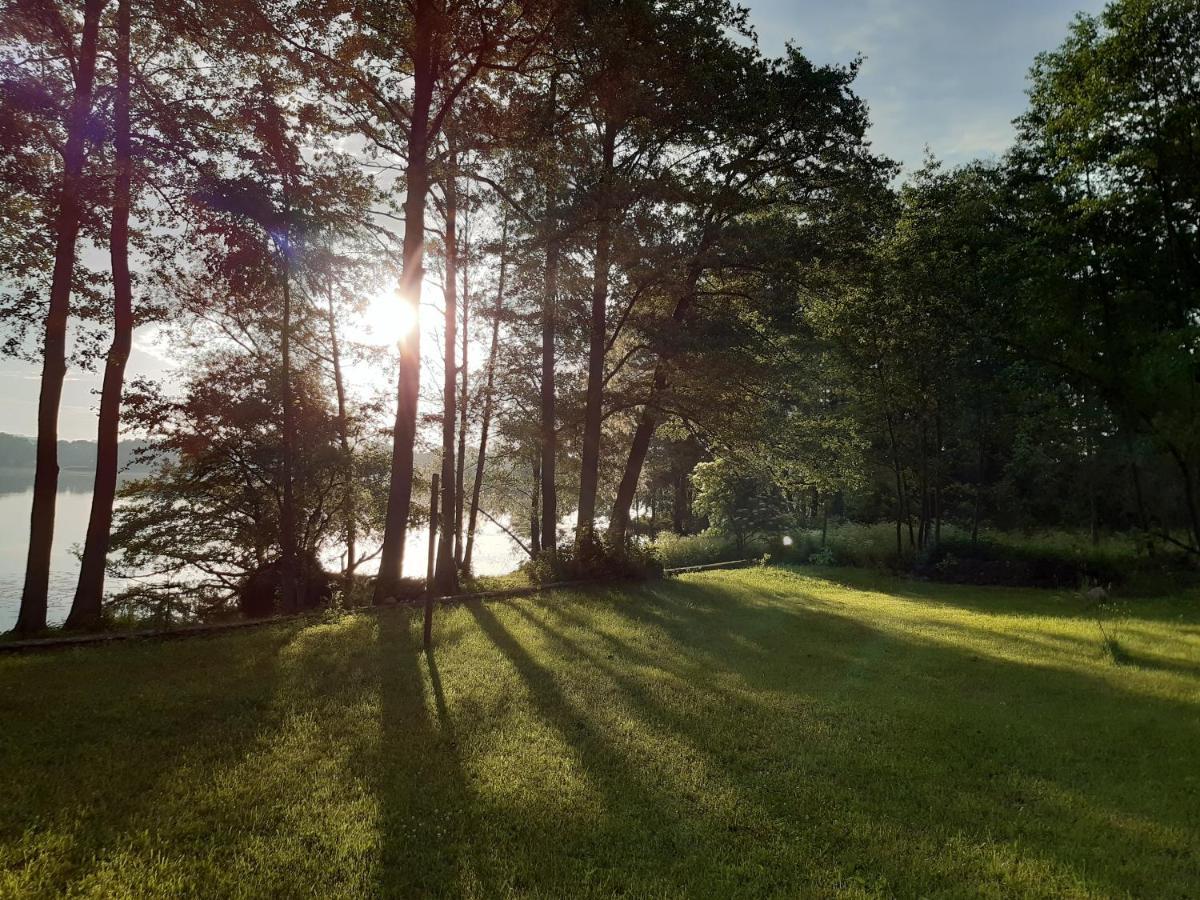 Czarna Jachta - Na szlaku legend - Pokoje nad jeziorem Kruklanki Zewnętrze zdjęcie