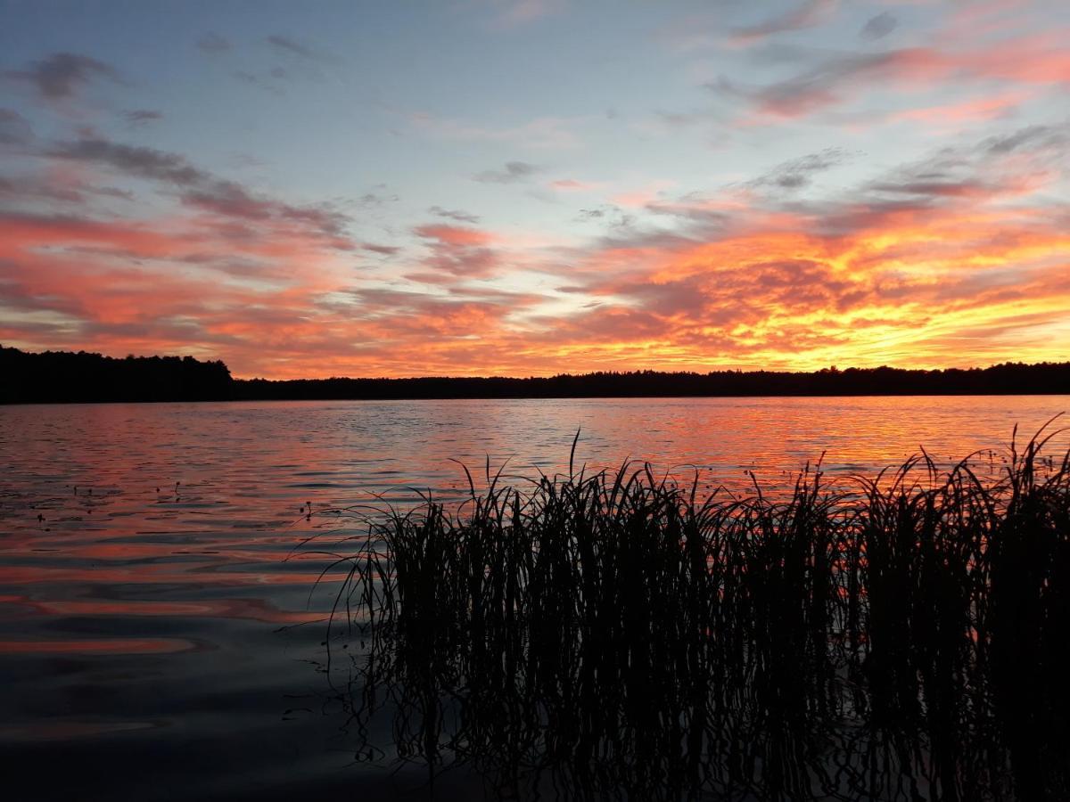 Czarna Jachta - Na szlaku legend - Pokoje nad jeziorem Kruklanki Zewnętrze zdjęcie